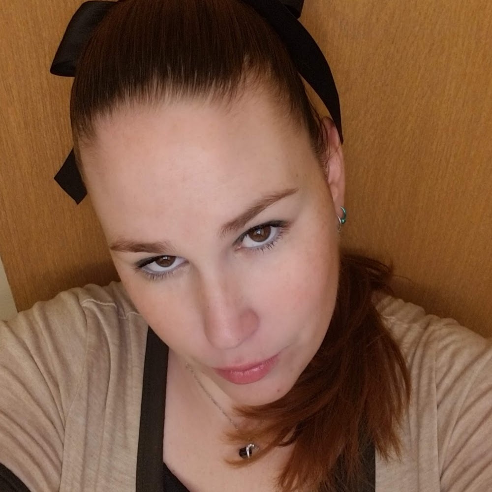 Meet your Posher, Stacie